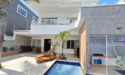 Casa em condomínio para locação em rio de janeiro, recreio dos bandeirantes, 5 dormitórios, 3 suítes, 5 banheiros, 2 vagas