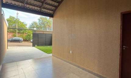 Casa para alugar em Jataí, Setor Brasília, com 3 quartos, com 120 m²
