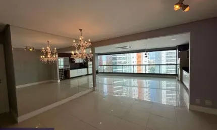 Apartamento para locação com 4 quartos, varanda no Horto Florestal