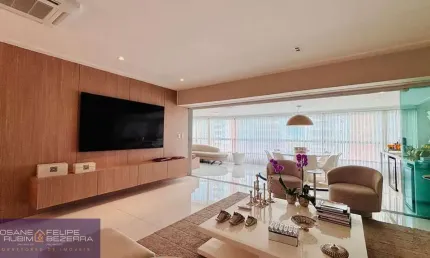 Belíssimo Apartamento Alto Padrão 4/4 revertido para 2 suítes com closet no Horto Florestal