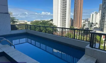 Belo apartamento com 48m² mobiliado e decorado em Ondina
