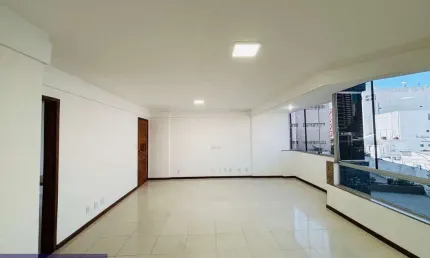 Apartamento com 3 quartos à venda no Itaigara, Salvador 