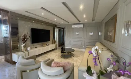 Apartamento 4 Dormitórios, 2 Suítes e 2 Dormitorios e 3 Vagas no Edifício Argos – 157 m² Privativos