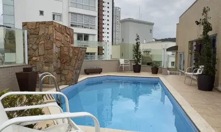 Cobertura Única com 04 suítes no Coração de Balneário Camboriú — Luxo, Espaço e Privacidade em 387m² Privativos