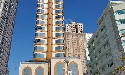 Apto frente mar de bc... 3 dorm, 2 suítes,3 bwc, 01 vaga... não perca está oportunidade única