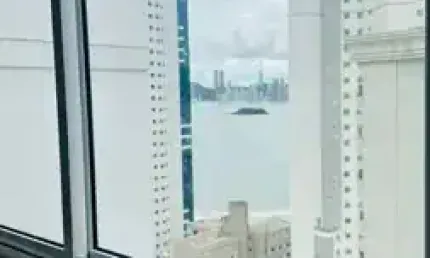 Localização privilegiada, próximo a BIG WHEEL,  4 suítes, 4 vagas , 5 BWC, venha conferir