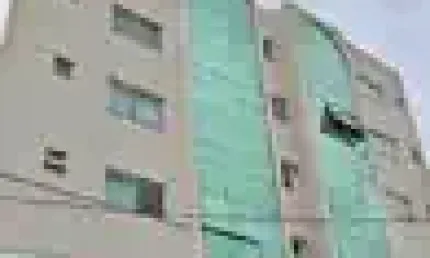 Sala térrea na Rua 2000, com 38m2 e uma vaga de garagem individual... não perca