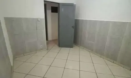 Casa em condomínio fechado com 3 quartos para alugar na Rua Pacheco Júnior, Braz de Pina, Rio de Janeiro, 180 m2 por R$ 850