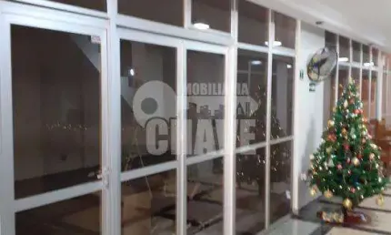 Casa comercial à venda no Centro, Londrina 
