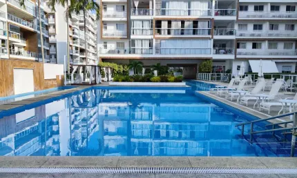 Apartamento à Venda - Pontal Oceânico - 2 Quartos - 2 Banheiros - Varanda Gourmet - 66 M² de área