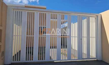 Casa com 2 quartos à venda na Rua Juliano Parolo, 105, Parque Industrial, São Carlos, 63 m2 por R$ 330.000