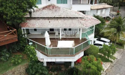 Casa a venda em condomínio com 5 suítes, 4 vagas, geribá, armação dos buzios rj