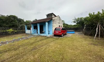 Imperdível! Casa com Entrada de R$ 110 Mil + Parcelas no Litoral – Terreno Amplo e Escritura em Itanhaém!