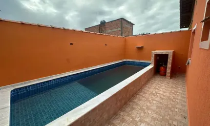 A Casa com Piscina que Cabe no Seu Bolso! Lado Praia em Itanhaém e Aceita FGTS!