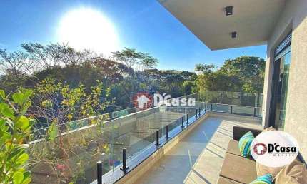 Belíssima casa à venda com 4 suítes e piscina integrada a sauna, condomínio San Marco, Taubaté-SP.