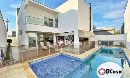 Lindo sobrado à venda com 3 suítes, espaço gourmet e piscina, condomínio San Marco, Taubaté-SP.