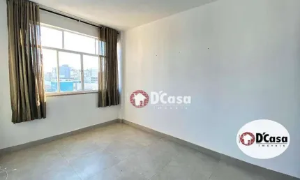 Sala comercial a venda com 45m2, bairro Centro, Taubaté - SP.