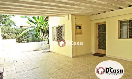 Casa térrea à venda com edícula para fim residencial ou comercial, Jardim Santa Clara, Taubaté - SP.