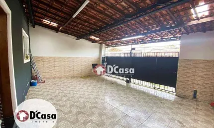 Casa térrea à venda com 3 quartos e área gourmet, no bairro Morada dos Nobres, Taubaté - SP.