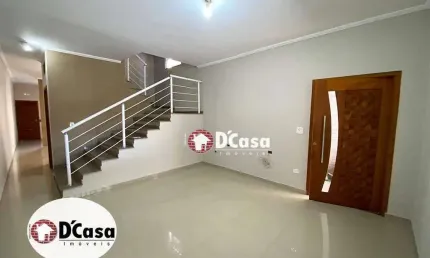 Sobrado à venda com 3 quartos e terraço gourmet, bairro Monção, Taubaté - SP.