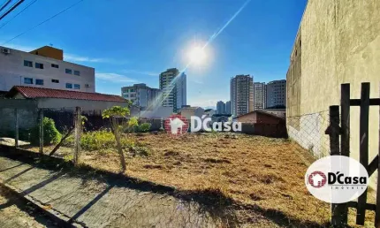 Terreno a venda nas proximidades do Taubaté Shopping, com 187m2, bairro Flamboyant, Taubaté-SP.