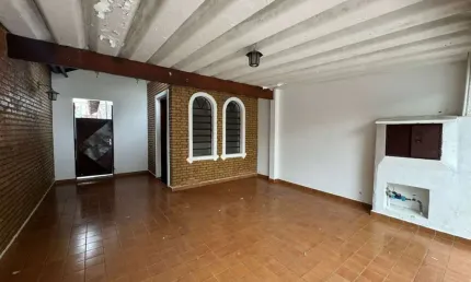 Casa com 2 dormitórios para alugar, 120 m² por r$ 1.600,00/mês - jardim independência - taubaté/sp