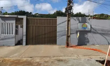 Imóvel para aluguel possui 40 metros quadrados com 2 quartos em Araçagi - São Luís - MA