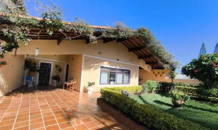 Casa para Venda em Peruíbe, Jardim Ribamar, 2 dormitórios, 1 suíte, 1 banheiro, 4 vagas