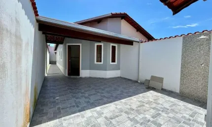 Casa para Venda em Itanhaém, Bopiranga, 2 dormitórios, 1 suíte, 1 banheiro, 2 vagas