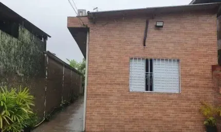 Casa para Venda em Itanhaém, LOTY, 2 dormitórios, 1 banheiro, 1 vaga