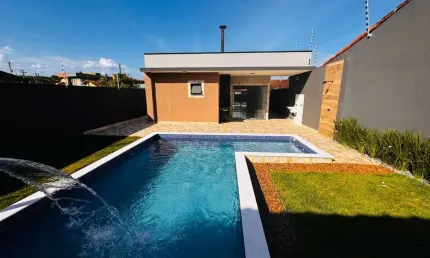 Casa para Venda em Itanhaém, Jardim Regina, 3 dormitórios, 2 suítes, 2 banheiros, 4 vagas