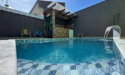 Casa para Venda em Peruíbe, Jardim Nova Peruibe, 2 dormitórios, 1 suíte, 1 banheiro, 3 vagas