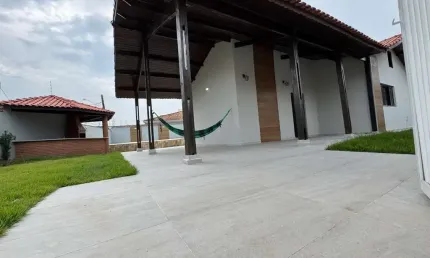 Casa para Venda em Itanhaém, Praia do Sonho, 4 dormitórios, 2 suítes, 1 banheiro, 4 vagas