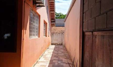 Casa para Venda em Peruíbe, centro, 2 dormitórios, 2 banheiros, 1 vaga