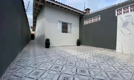 Casa para Venda em Mongaguá, JUSSARA, 2 dormitórios, 1 suíte, 1 banheiro, 2 vagas