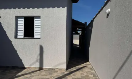 Casa para venda em itanhaém, nossa senhora do sion, 2 dormitórios, 1 suíte, 1 banheiro, 2 vagas