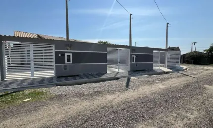 Casa para venda em itanhaém, bopiranga, 2 dormitórios, 1 suíte, 1 banheiro