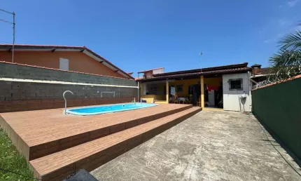 Casa para Venda em Itanhaém, Bopiranga, 2 dormitórios, 1 suíte, 2 banheiros, 4 vagas