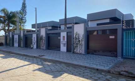 Casa para Venda em Itanhaém, Cibratel 2, 3 dormitórios, 2 suítes, 2 banheiros, 2 vagas