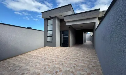 Casa para Venda em Peruíbe, Nova Peruibe, 2 dormitórios, 1 suíte, 1 banheiro, 2 vagas