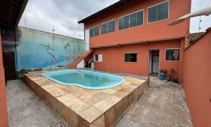 Casa para Venda em Peruíbe, Agenor de Campos, 6 dormitórios, 1 suíte, 5 banheiros, 6 vagas