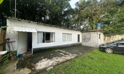 Casa na praia com 3 quartos em itanhaém por r$ 197.000,00