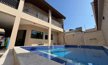 Casa para Venda em Peruíbe, Jardim Casablanca, 7 dormitórios, 1 suíte, 2 banheiros, 3 vagas