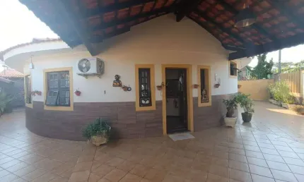 Casa para Venda em Itanhaém, Cibratel 2, 5 dormitórios, 1 suíte, 2 banheiros, 7 vagas
