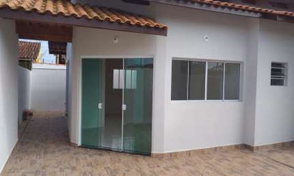 Casa para Venda em Itanhaém, Tupy, 3 dormitórios, 1 suíte, 1 banheiro, 3 vagas