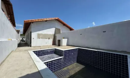Casa com 2 quartos à venda na Praça Ângelo Guerra, 171, Jardim São Fernando, Itanhaém