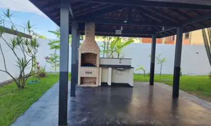 Apartamento com 2 quartos e área gourmet com churrasqueira em Itanha