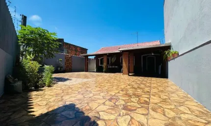 Casa para Venda em Itanhaém, Jardim das Palmeiras, 2 dormitórios, 2 banheiros, 5 vagas