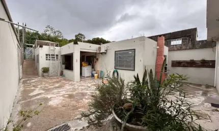 Casa para Venda em Peruíbe, estancia São José, 2 dormitórios, 2 banheiros, 3 vagas