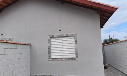 Casa com 2 quartos à venda na Praça Ângelo Guerra, 490, Balneário Gaivota, Itanhaém
